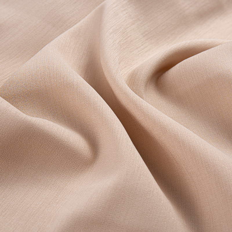 DS586 Pürüzsüz ve nefes alabilen Doris 3/1 dimi Polyester Açık Pembe kumaş